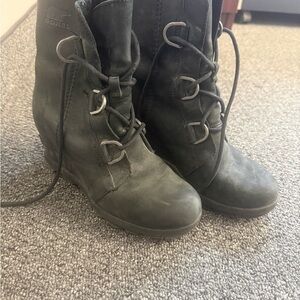 Sorel Women's Black Joan of Arctic Wedge II Lace Up Boots